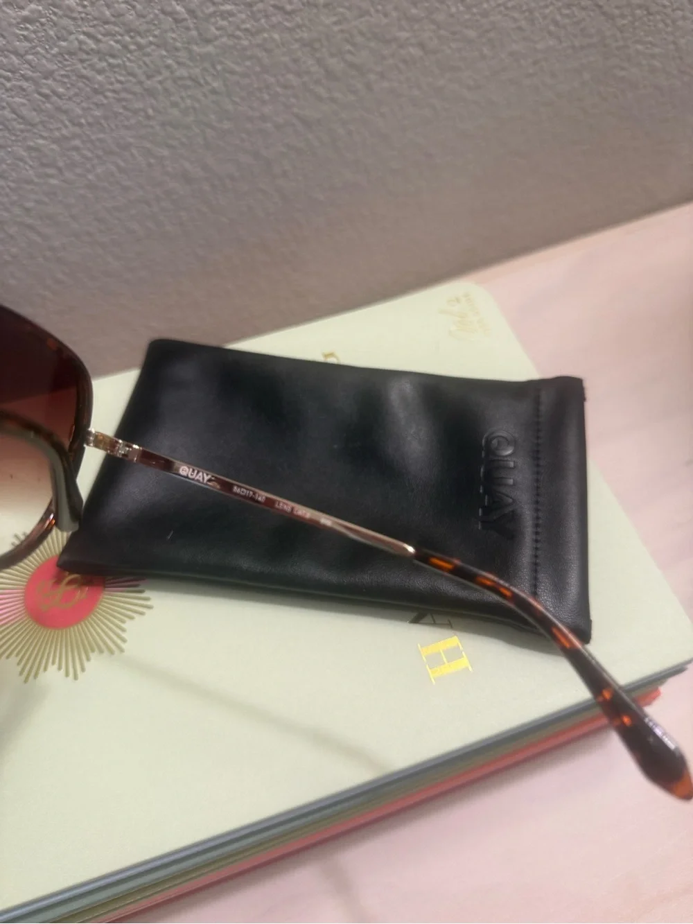 Quay Australia “All In” Aviator style  Sunglasses